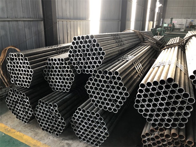 淮北小口径厚壁无缝钢管